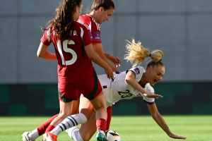 Labdarúgó női bajnoki